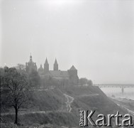 Lata 60., Płock, Polska.
Wzgórze Tumskie.
Fot. Marek Zürn, zbiory Fundacji Ośrodka KARTA
