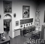 Lata 60., Płock, Polska.
Muzeum Diecezjalne.
Fot. Marek Zürn, zbiory Fundacji Ośrodka KARTA