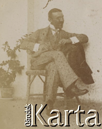 1900-1920, Sokola Góra, Polska.
Mężczyzna siedzi w fotelu. Prawdopodobnie na tarasie dworu rodziny Walińskich w Sokolej Górze.
Fot. NN, kolekcja rodziny Walińskich, zbiory Fundacji Ośrodka KARTA