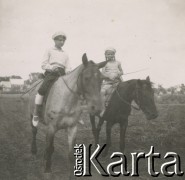 1930-1940, miejsce nieznane, Polska.
Dzieci na koniach.
Fot. NN, kolekcja rodziny Walińskich, zbiory Fundacji Ośrodka KARTA