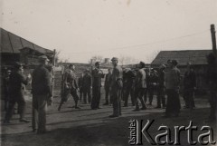 Przed 1939, Dolina Janowa, Wołyń, Polska
Mecz siatkówki.
Fot. NN, zbiory Ośrodka KARTA, kolekcę Tadeusza Ignatowicza udostępniła Maria Różańska.

