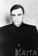 Lata 50-te, Norylsk, Krasnojarski Kraj, ZSRR.
Jerzy Picheta podczas odbywania wyroku w łagrze. Zdjęcie portretowe sprzed października 1954 roku.
Fot. NN, zbiory Ośrodka KARTA, udostępnił Jerzy Picheta