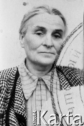Brak daty, ZSRR.
Zdjęcie legitymacyjne - portret starszej kobiety.
Fot. NN, zbiory Ośrodka KARTA, udostępniła Halina Górska