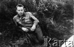 1954, Dżezkazgan (?), Karagandyjska obł., Kazachska SRR, ZSRR.
Stanisław Niedźwiecki. Zdjęcie wykonane prawdopodobnie w 1954 lub 1955 roku.
Fot. NN, zbiory Ośrodka KARTA, udostępnił Stanisław Niedźwiecki