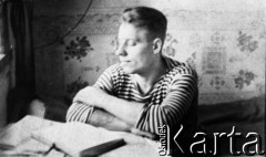 25.12.1956, Dżezkazgan, Karagandyjska obł., Kazachska SRR, ZSRR.
Stanisław Niedźwiecki po zwolnieniu z łagru.
Fot. NN, zbiory Ośrodka KARTA, udostępnił Stanisław Niedźwiecki