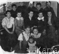 Ok. 1946, Zagorsk, Moskiewska obł., ZSRR.
Dzieci polskie w Domu Dziecka w Zagorsku.
Fot. NN, zbiory Ośrodka KARTA, udostępnił Zygmunt Gałach