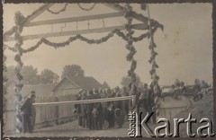 23.09.1934, Obertyn, powiat Horodenka, woj. Stanisławów, Polska.
Uroczyste poświęcenie nowego boiska sportowego Towarzystwa Gimnastycznego 