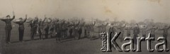 23.11-3.12.1934, Horodenka, woj. Stanisławów, Polska.
Kurs pożarniczy I i II stopnia, ćwiczenia.
Fot. NN, zbiory Ośrodka KARTA, kolekcję Edwarda Skrzyńskiego udostępniła Izabella Srzednicka