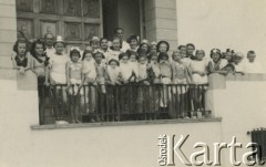 13.04.1943, Kampala, Uganda.
Dzieci z osiedla Koja, które brały udział w przedstawieniu 