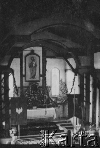 1926, Boczanica, pow. Równe, Wołyńskie woj., Polska.
Wnętrze kościoła, ołtarz.
Fot. NN, zbiory Ośrodka KARTA, kolekcję Eugeniusza Wilczyńskiego udostępniła Marta Simon.
 
