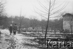 1966, Lwów, Ukraina, ZSRR.
Zdewastowany Cmentarz Obrońców Lwowa.
Fot. NN, zbiory Ośrodka KARTA, udostępniła Kamila Brodowska.