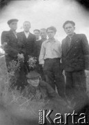 30.05.1954, Magadan, Magadańska obł., ZSRR.
Grupa Polaków zwolnionych z łagrów na zesłaniu w ZSRR, m.in. Kazimierz Klimaszewski. 