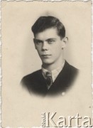 30.03.1940, Bukareszt, Rumunia.
Polscy uchodźcy w Rumunii podczas II wojny światowej. NN. Dedykacja na odwrocie: 