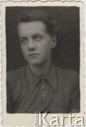 1942, Craiova, Rumunia.
Polscy uchodźcy w Rumunii podczas II wojny światowej. Nina Łozińska.
Fot. NN, zbiory Ośrodka KARTA, udostępnił Tadeusz Gaydamowicz.