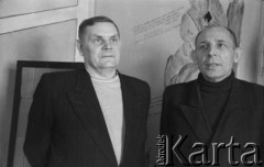 Lata 60., Niwnica koło Nysy, Polska.
Wyznawcy Stolicy Bożej i Barankowej Apostołów w Duchu i Prawdzie, Alfa i Omega, Początek i Koniec.
Fot. Irena Jarosińska, zbiory Ośrodka KARTA