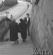 Lata 50., Warszawa, Polska.
Schody z Placu Zamkowego na trasę W-Z.
Fot. Irena Jarosińska, zbiory Ośrodka KARTA