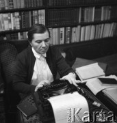 Lata 50., Warszawa, Polska.
Reżyserka Wanda Jakubowska.
Fot. Irena Jarosińska, zbiory Ośrodka KARTA