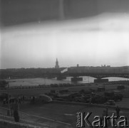 31.07.1955 - 4.08.1955, Warszawa, Polska.
Panorama Warszawy -  w głębi widać Wisłę oraz Pałac Kultury i Nauki.
Fot. Irena Jarosińska, zbiory Ośrodka KARTA