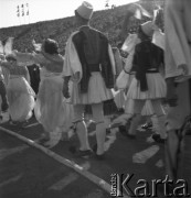 31.07.1955 - 4.08.1955, Warszawa, Polska.
V Światowy Festiwal Młodzieży i Studentów o Pokój i Przyjaźń. Uczestnicy festiwalu podczas prezentacji na Stadionie X-lecia.
Fot. Irena Jarosińska, zbiory Ośrodka KARTA