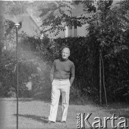 Lata 60., Polska.
Kompozytor Witold Lutosławski.
Fot. Irena Jarosińska, zbiory Ośrodka KARTA