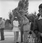 31.07.1955 - 4.08.1955, Warszawa, Polska.
V Światowy Festiwal Młodzieży i Studentów o Pokój i Przyjaźń. Uczestnicy festiwalu.
Fot. Irena Jarosińska, zbiory Ośrodka KARTA