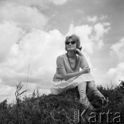 Lata 60., Warszawa, Polska.
Żona aktora i piosenkarza Jerzego Michotka.
Fot. Irena Jarosińska, zbiory Ośrodka KARTA