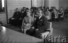 Lata 50. lub 60., Warszawa, Polska.
Ślub.
Fot. Irena Jarosińska, zbiory Ośrodka KARTA