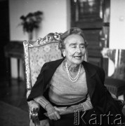 Lata 70., Polska.
Kobieta.
Fot. Irena Jarosińska, zbiory Ośrodka KARTA