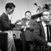 Lata 50. lub 60., Polska.
Zabawa wiejska.
Fot. Irena Jarosińska, zbiory Ośrodka KARTA.