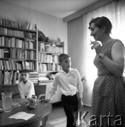 Lata 60., Wrocław, Polska.
Bracia Majewscy.
Fot. Irena Jarosińska, zbiory Ośrodka KARTA