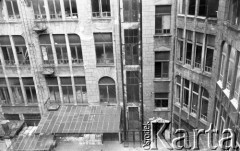 Lata 50. lub 60., Wrocław, Polska.
Budynek.
Fot. Irena Jarosińska, zbiory Ośrodka KARTA