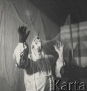 1954-1958, Warszawa, Polska.
Teatr na Tarczyńskiej (ul. Tarczyńska 11). Spektakl 