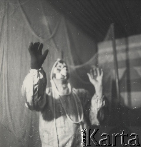 1954-1958, Warszawa, Polska.
Teatr na Tarczyńskiej (ul. Tarczyńska 11). Spektakl 