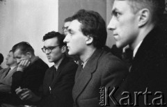 22.01.1959, Warszawa, Polska
Spotkanie Klubu Krzywego Koła w Staromiejskim Domu Kultury. Tematem dyskusji była polityka kulturalna po XII Plenum PZPR. 
Fot. Irena Jarosińska, zbiory Ośrodka KARTA