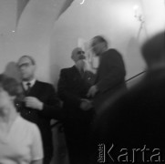 22.01.1959, Warszawa, Polska
Spotkanie Klubu Krzywego Koła w Staromiejskim Domu Kultury. Tematem dyskusji była polityka kulturalna po XII Plenum PZPR. 
Fot. Irena Jarosińska, zbiory Ośrodka KARTA