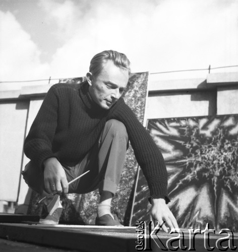 lata 60-te, Warszawa, Polska.
Malarz Jerzy Tchórzewski.
Fot. Irena Jarosińska, zbiory Ośrodka KARTA.