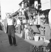 lata 50-te, Warszawa, Polska.
Bazar Różyckiego
Fot. Irena Jarosińska, zbiory Ośrodka KARTA.