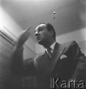 1954, Warszawa, Polska.
X-lecie Towarzystwa Przyjaźni Polsko-Radzieckiej w redakcji 