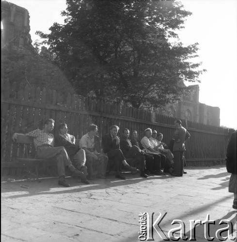 Lata 50., Warszawa, Polska
Ulica Floriańska.
Fot. Irena Jarosińska, zbiory Ośrodka KARTA