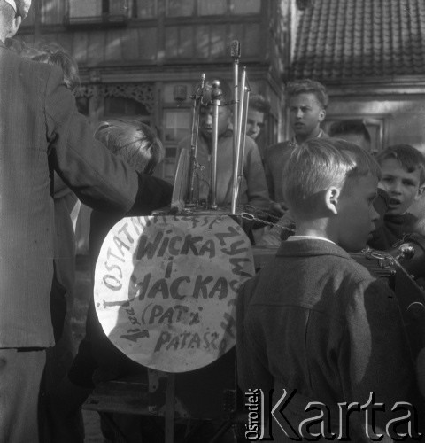 Lata 50., Warszawa, Polska.
Pokaz filmu 