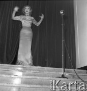 Lata 50., Warszawa, Polska.
Kabaret 