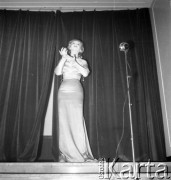 Lata 50., Warszawa, Polska.
Kabaret 