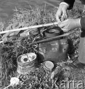 Lata 50., Warszawa, Polska.
Wędkarz na Młocinach.
Fot. Irena Jarosińska, zbiory Ośrodka KARTA