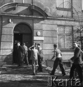 Lata 50., Warszawa, Polska.
Zasadnicza Szkoła Budowlana nr 2 Centralnego Urzędu Szkolenia Zawodowego.
Fot. Irena Jarosińska, zbiory Ośrodka KARTA
