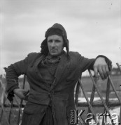 Lata 50., Polska.
Rolnik.
Fot. Irena Jarosińska, zbiory Ośrodka KARTA