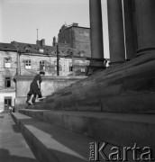 Lata 50., Warszawa, Polska.
Kościół św. Aleksandra na Placu Trzech Krzyży.
Fot. Irena Jarosińska, zbiory Ośrodka KARTA