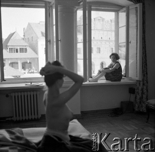 1959, Kazimierz Dolny, Polska.
Dom Architekta SARP na ulicy Rynek 20.
Fot. Irena Jarosińska, zbiory Ośrodka KARTA