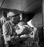 1958, Polska.
Tabor cygański.
Fot. Irena Jarosińska, zbiory Ośrodka KARTA