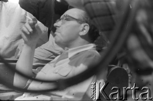 1959, Warszawa, Polska.
Reżyser Stanisław Wohl na planie zdjęciowym filmu 