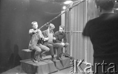 Ok. 1961, Warszawa, Polska.
Studio telewizyjne.
Fot. Irena Jarosińska, zbiory Ośrodka KARTA